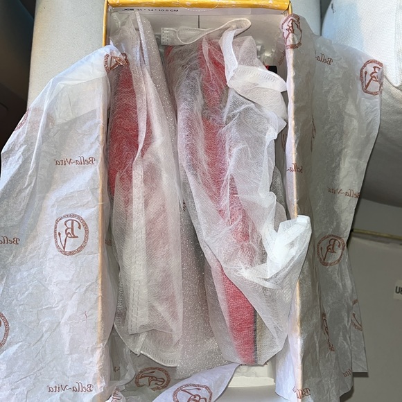 NIB Bella Vita The Scarlett Italian Leather Red Slingback Kitten Heels size 9 - Picture 9 of 13